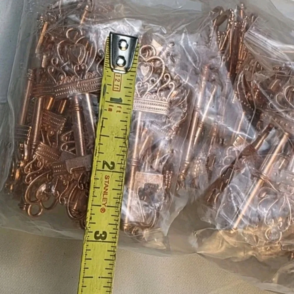 100 Wedding Favors Rose Gold Color Skeleton Key Bottle Openers w Tags & Ribbons